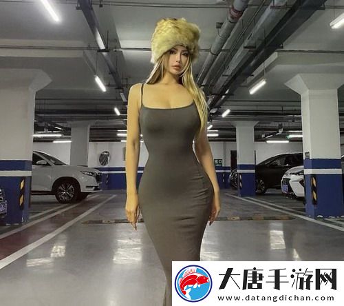 豐滿(mǎn)的女鄰居：她的魅力如春風(fēng)-溫暖你的心靈與每一個(gè)日夜！